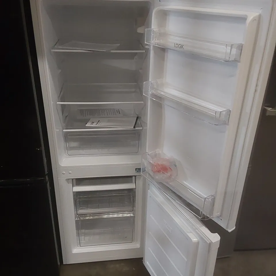LOGIK L50BW23 60/40 FRIDGE FREEZER - WHITE