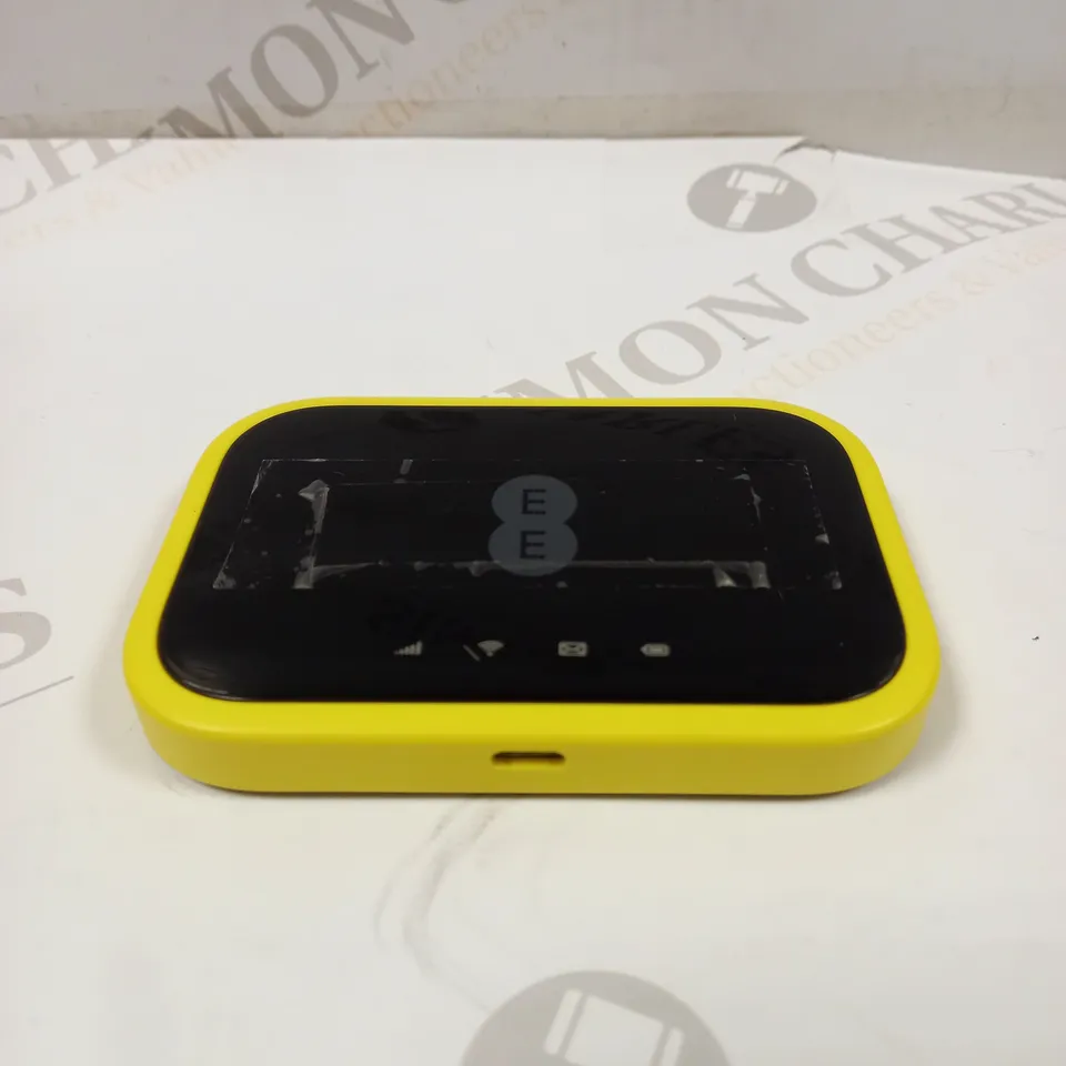 EE MINI MOBILE WI-FI ROUTER	