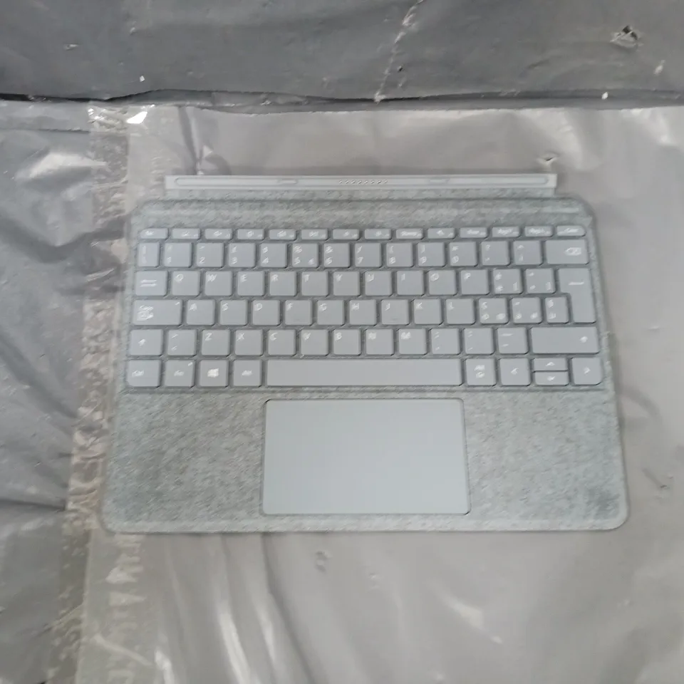 MICROSOFT SURFACE GREY KEYBOARD 