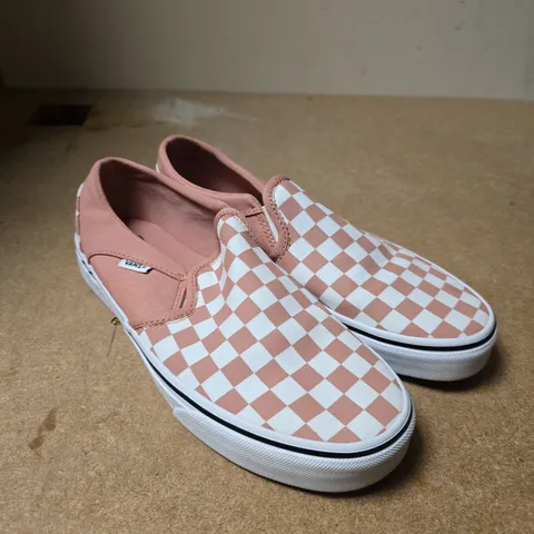 VANS SLIP-ON SHOES – 6
