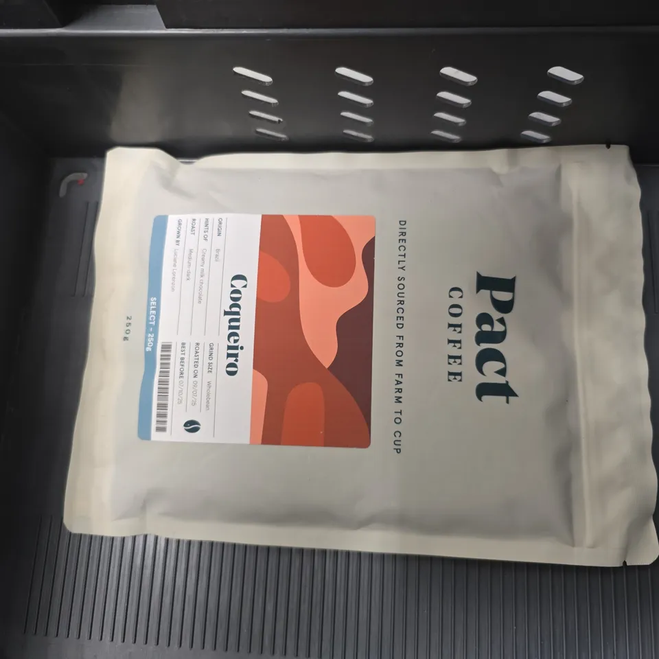 APPROXIMATELY 6 ASSORTED FOOD & DRINK ITEMS TO INCLUDE - PACT COFFEE COQUEIRO , PICK & MIX , HUEL ICED COFFEE CARAMEL ETC