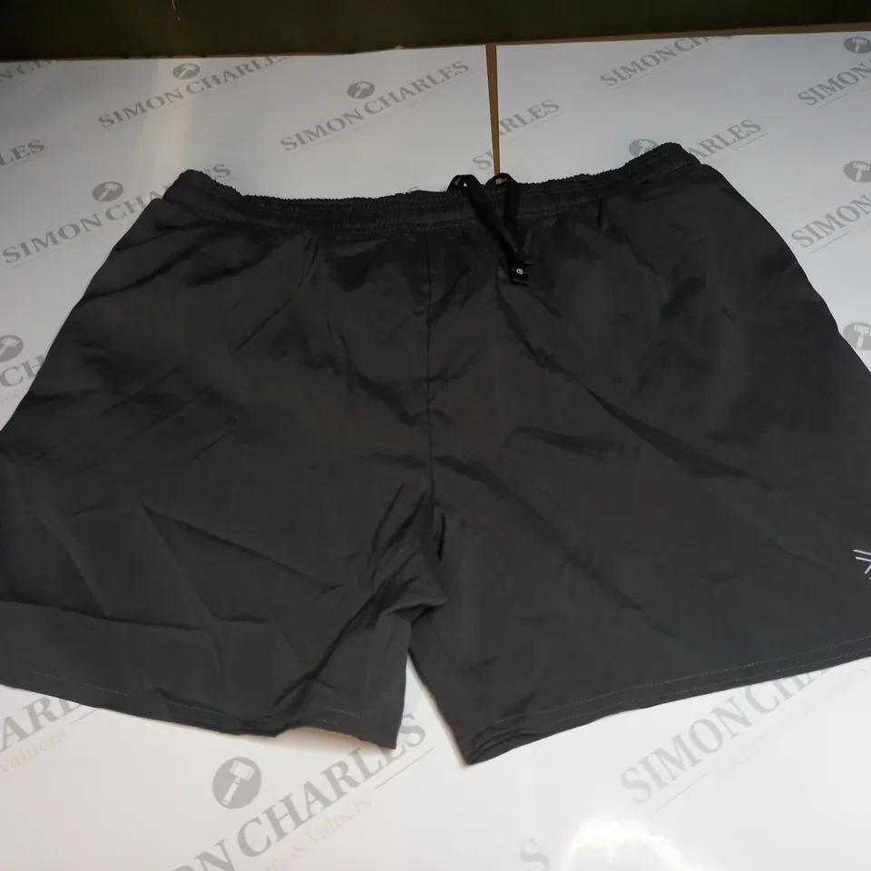 KARRIMOR SHORTS SIZE L
