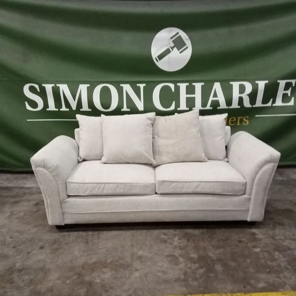 DURY CHUNKY WEAVE 3 SEATER SCATTERBACK SOFA RRP £649