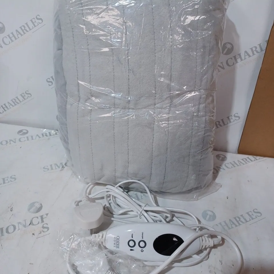 COZEE HOME HEATED THROW MODEL NO: 823506 120W GREY
