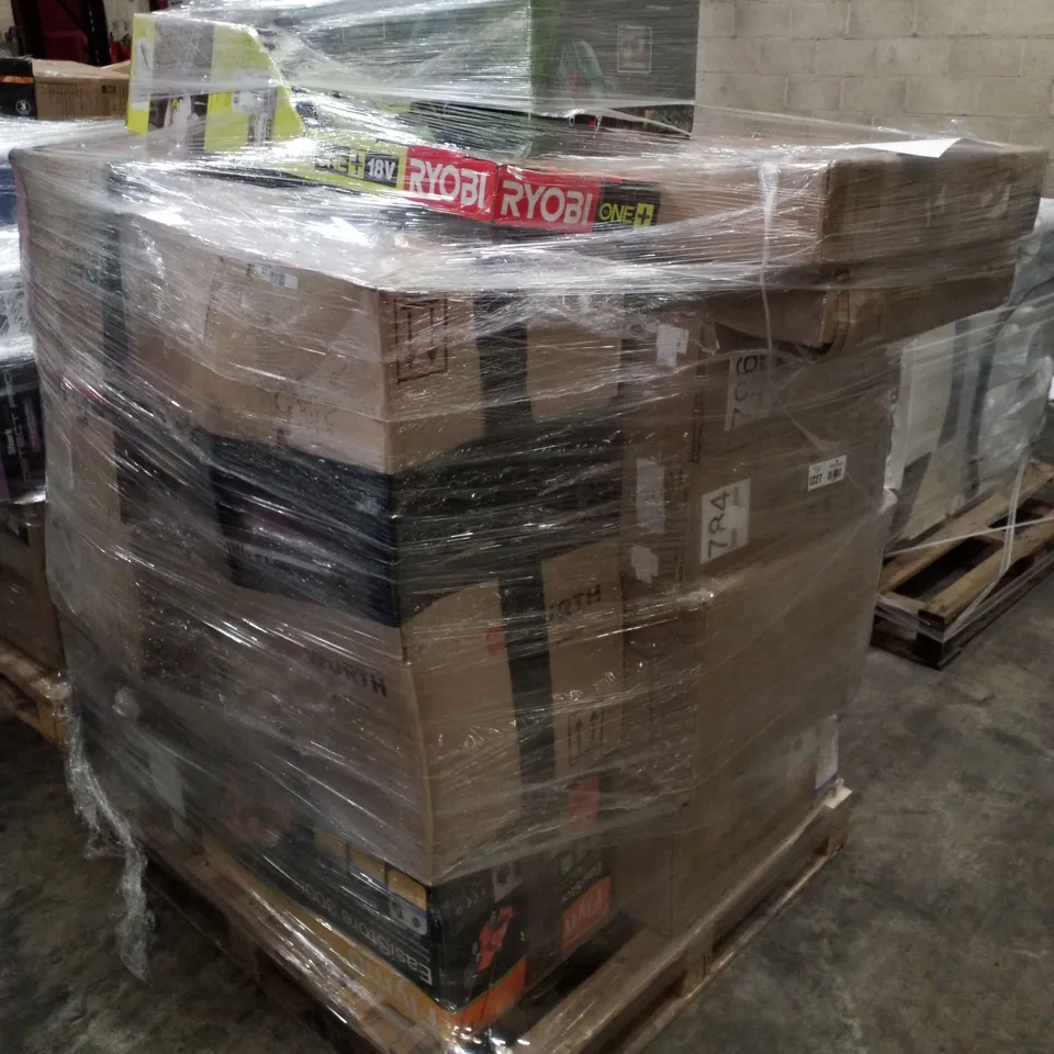 PALLET OF APPROXIMATELY 14 UNPROCESSED RAW RETURN HOUSEHOLD AND ELECTRICAL GOODS TO INCLUDE;