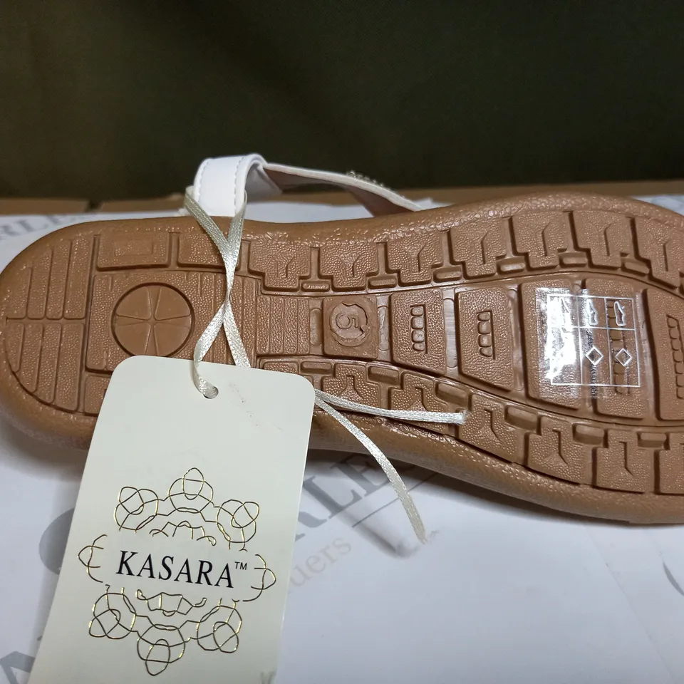 KASARA EMBELLISHED THONG SANDAL - SIZE 5