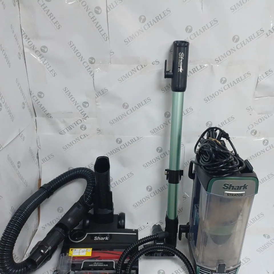 SHARK STRATOS UPRIGHT VACUUM CLEANER WITH PET-TOOL & CAR KIT NZ860UK - COLLECTION ONLY