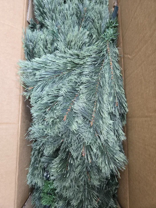 Lot 4005: BOXED 6FT CASHMERE TIPS CHRISTMAS TREE - COLLECTION ONLY ...