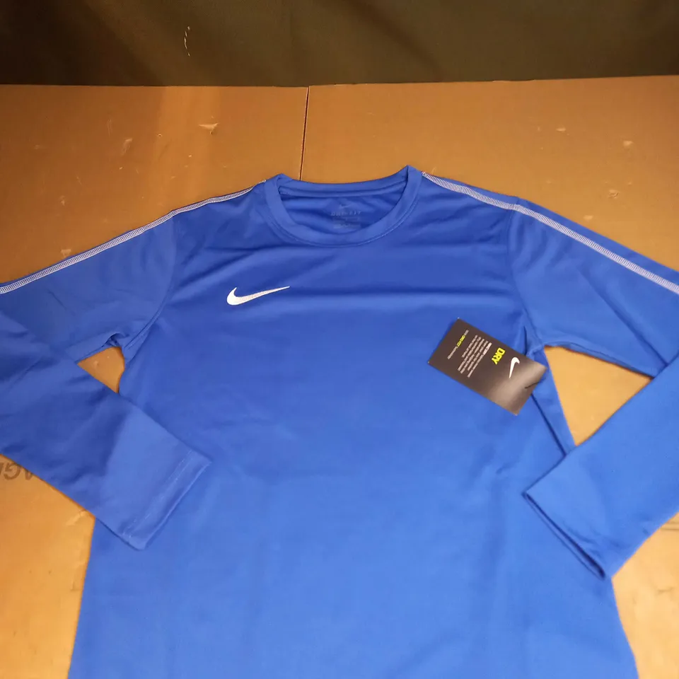 NIKE YOUTH UNISEX LONG SLEEVED SHIRT SIZE L