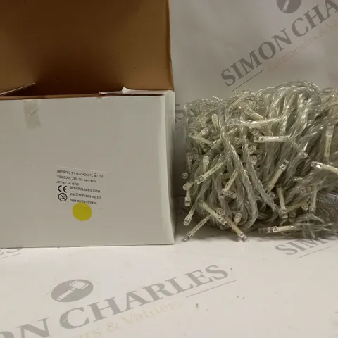 APPROX 25 BOXES OF 300 LED LIGHTS