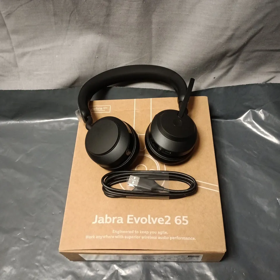 JABRA EVOLVE2 65 WIRELESS HEADPHONES – BLACK, BOXED (USB-C CABLE INCLUDED) WITH PROTECTIVE POUCH