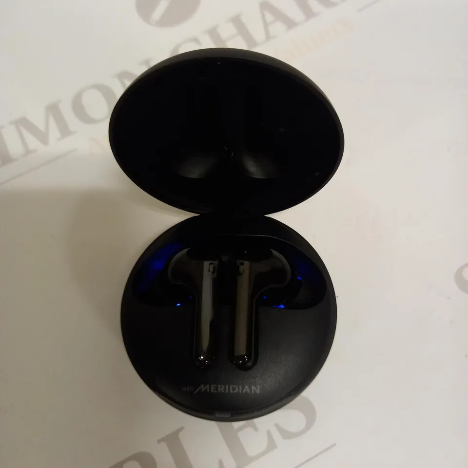 LG TONE BY MERIDIAN BLUETOOTH IN-EAR HEADPHONES