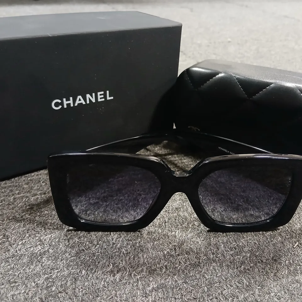CHANEL SUNGLASSES – BLACK OVERSIZED CAT-EYE WITH CHANEL LOGO