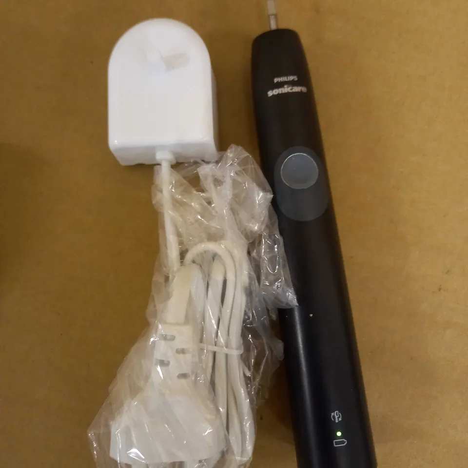 PHILIPS SONICARE RECHARGEABLE TOOTH BRUSH 