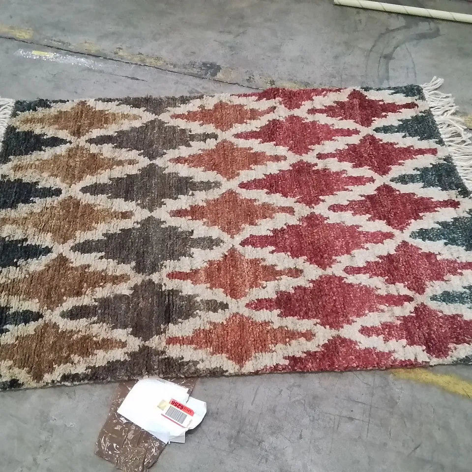 CYRIELLE AREA RUG HANDMADE KNOTTED RECTANGULAR MULTICOLOURED RUG 170X120CM