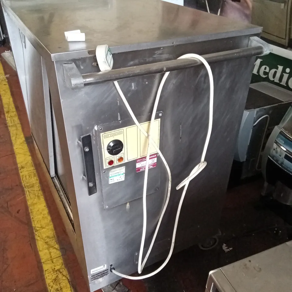 LINCAT COMMERCIAL STAINLESS STEEL MOBILE HOT CUPBOARD