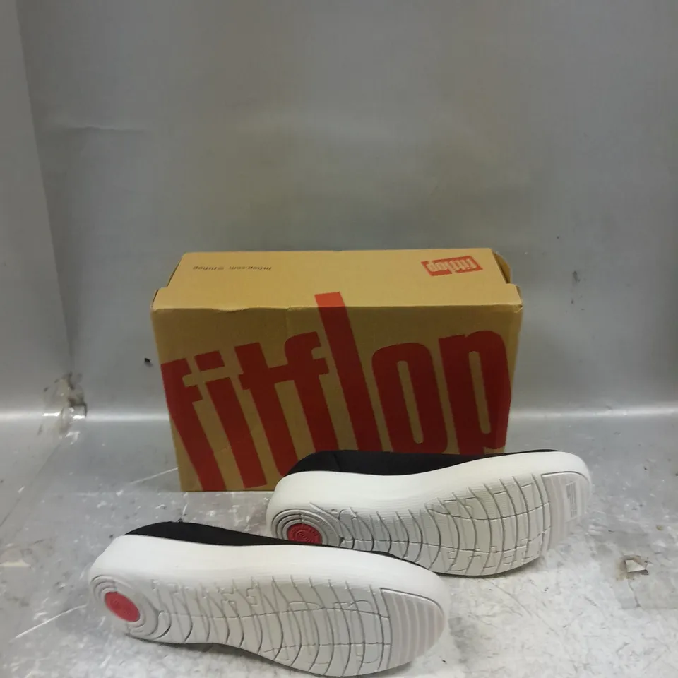 BOXED PAIR OF FITFLOP RACHEL MESH BLACK UK 5.5