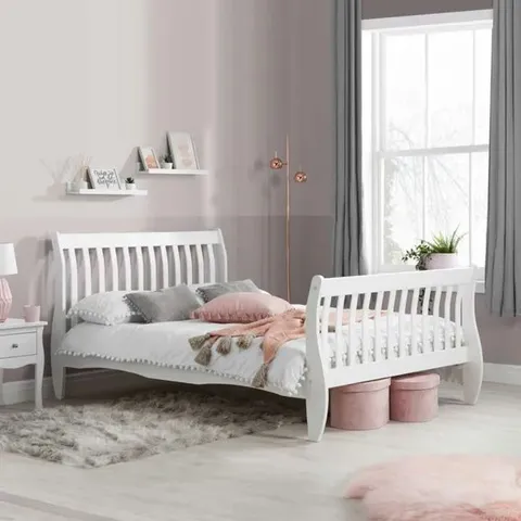 BOXED BELFORD SMALL DOUBLE BED - WHITE (2 BOXES)