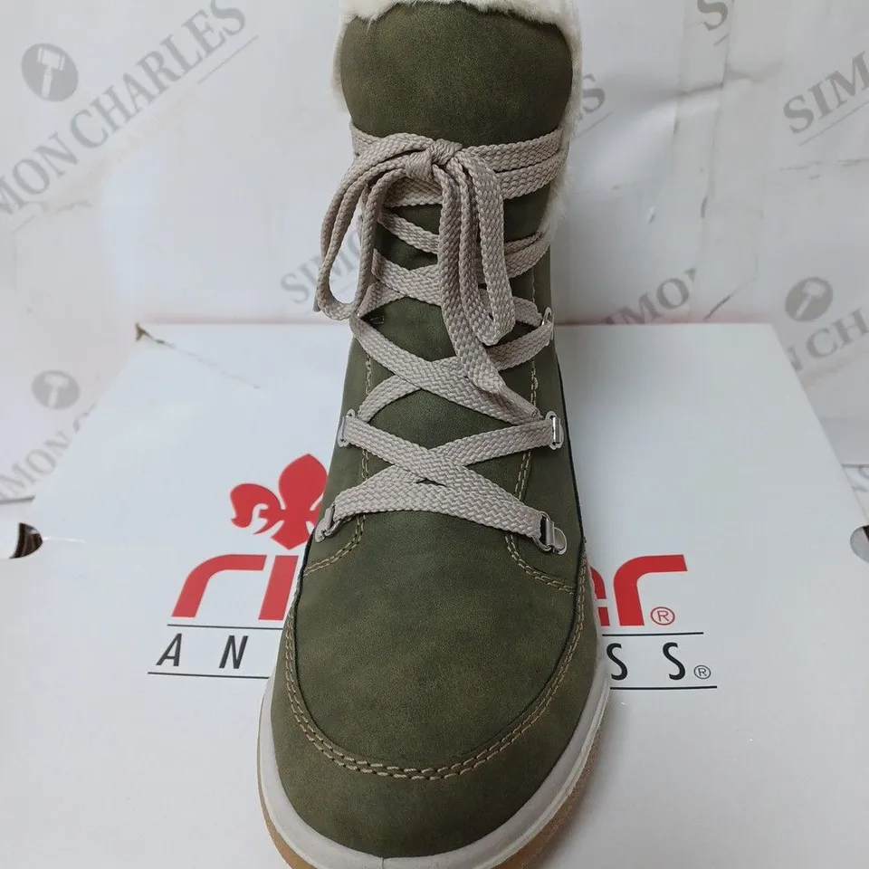 BOXED RIEKER WATER RESISTANT WARM LINED HIKING LACE UP BOOTS, KHAKI - SIZE 6.5