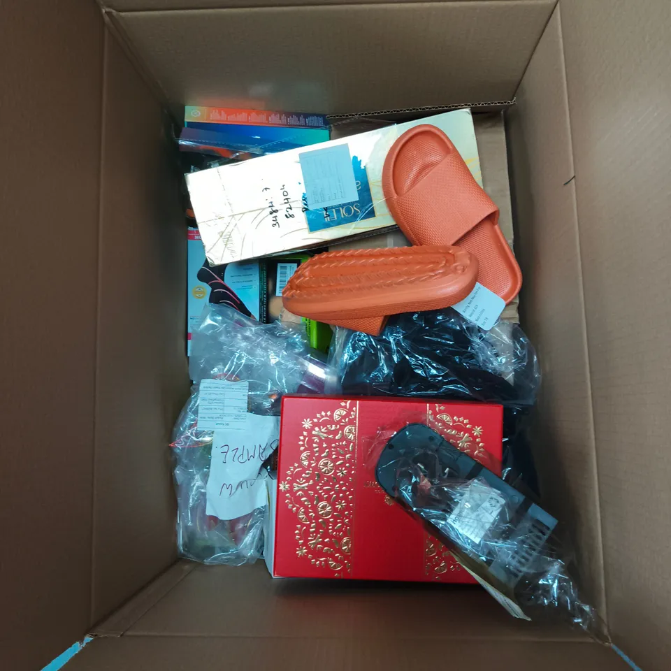 BOX OF APPROXIMATELY 20 ASSORTED ITEMS INCLUDING GOLD PURSE, TAMSY PURPLE TOP, HOWEAR SMART WATCH ETC