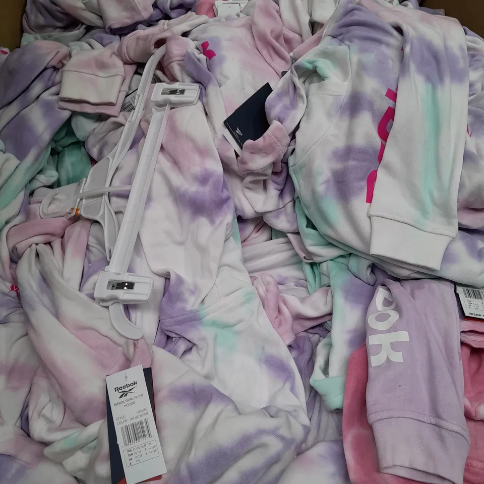 BOX OF APPROX 40 REEBOK CROPPED HOODIE & SHORTS IN TIE DYE IN VARIOUS SIZES - COLLECTION ONLY 