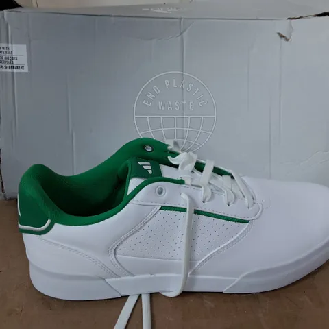 BOXED PAIR OF ADIDAS RETRO CROSS WHITE/GREEN SIZE 10