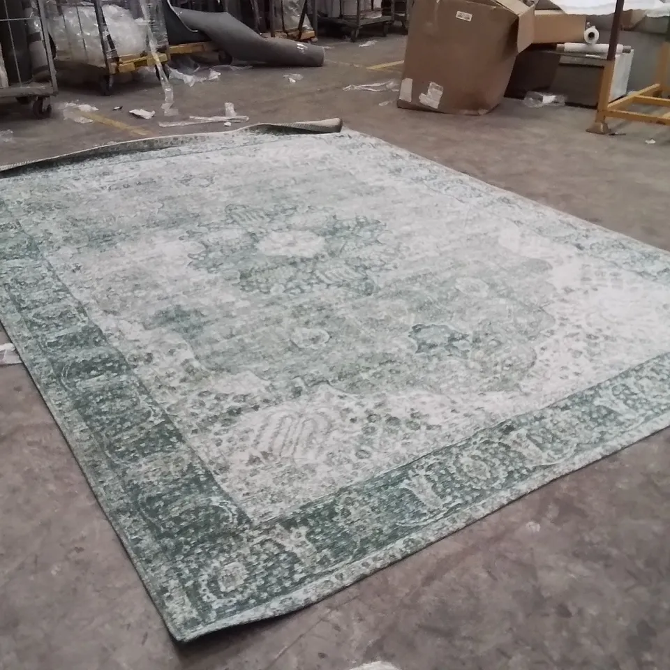 QUALITY DESIGNER AREA RUG - APPROXIMATELY 350X250CM