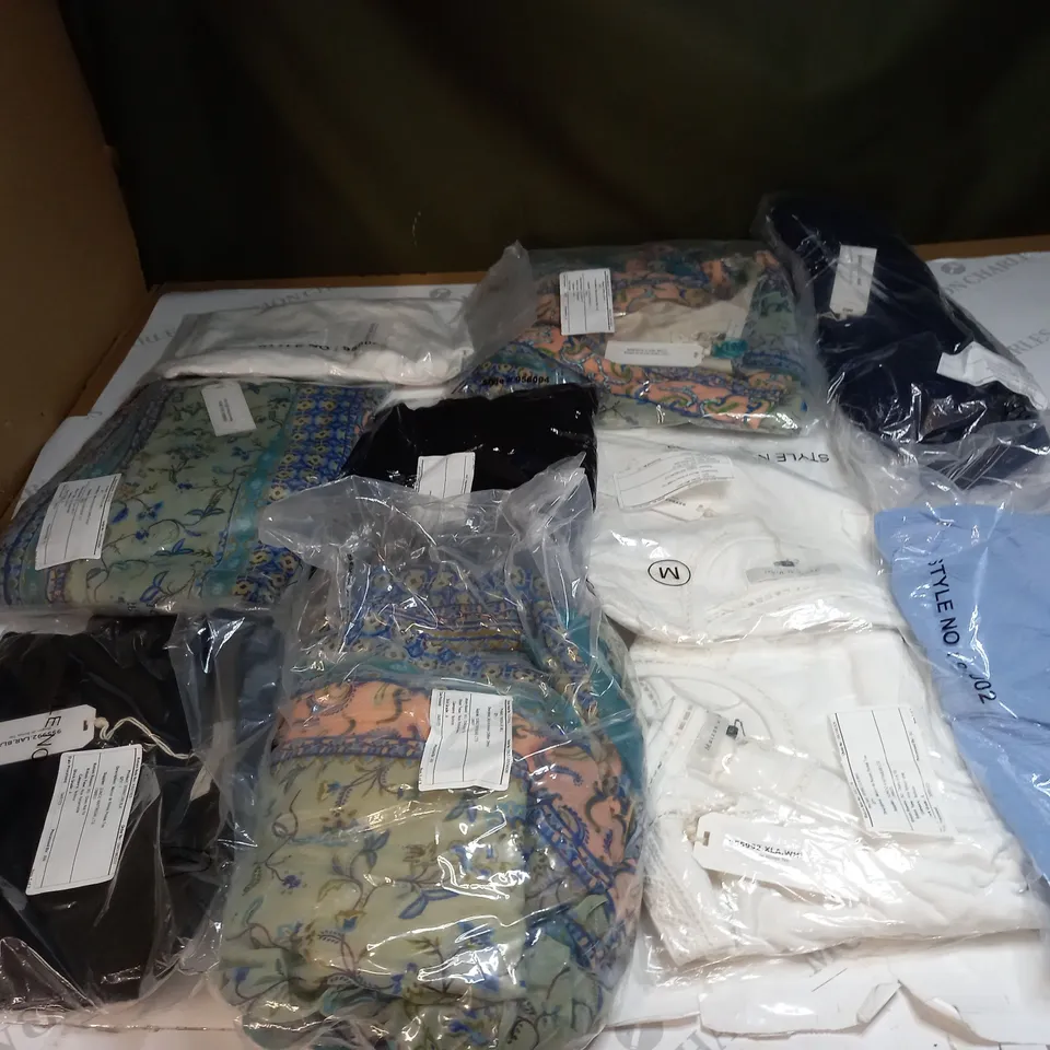 BAG OF APPROX 10 ASSORTED CLOTHING ITEMS TO INCLUDE - MAISON DE NIMES - EMELIA
