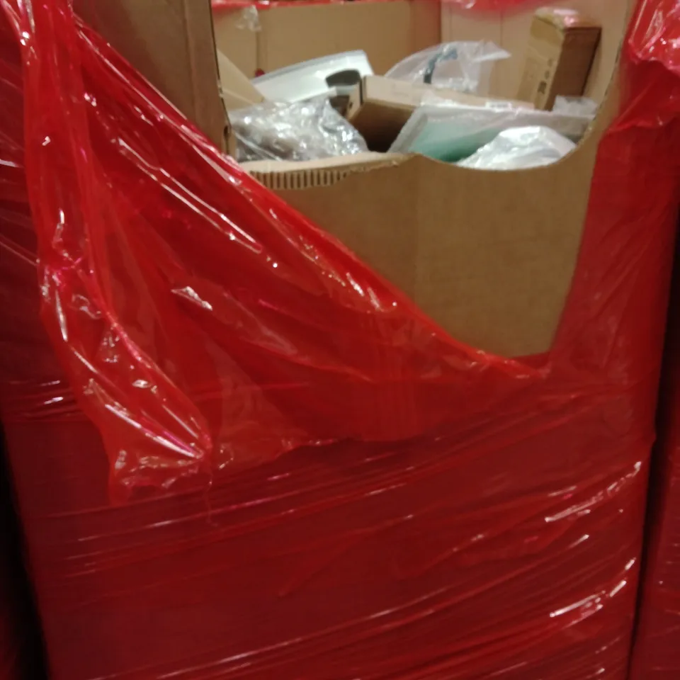 PALLET OF ASSORTED HOUSEHOLD GOODS AND PRODUCTS TO INCLUDE;POTTY SEAT,DUVET, TOILET SEAT