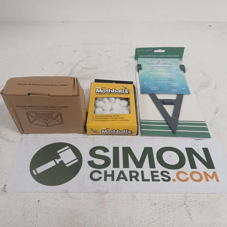 APPROXIMATELY 15 ASSORTED HOUSEHOLD PRODUCTS TO INCLUDE MOTHBALLS , MEMORIAM CARD HOLDER AND WALL LAMP