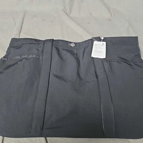 LULULEMON DAILY MULTI-POCKET TOTE BAG 