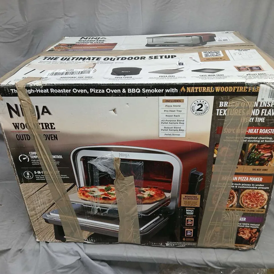 NINJA WOODFIRE OUTDOOR PIZZA OVEN & SMOKER & PIZZA PEEL & COVER