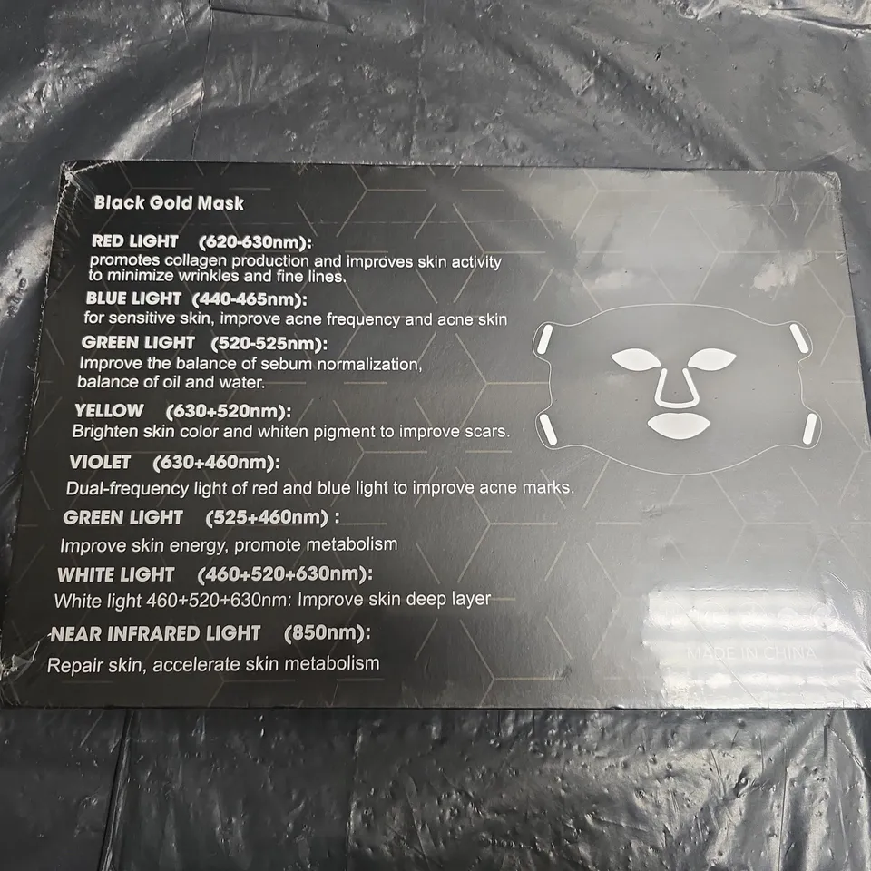 SEALED VEONSKIN BLACK GOLD MASK LED SKIN THERAPY MASK