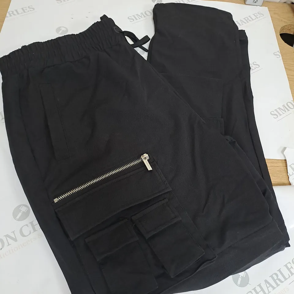MANIERE DE VOIR BLACK CARGO PANTS SIZE L 