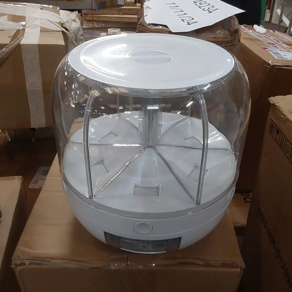 BOXED ROTATING DRY FOOD DISPENSER 