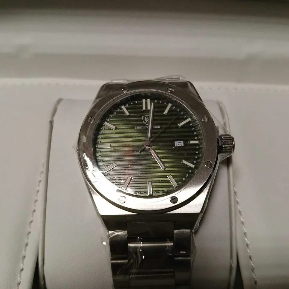 BOXED BERNARD REINHARDT WATCH 316 STAINLESS STEEL CASE 