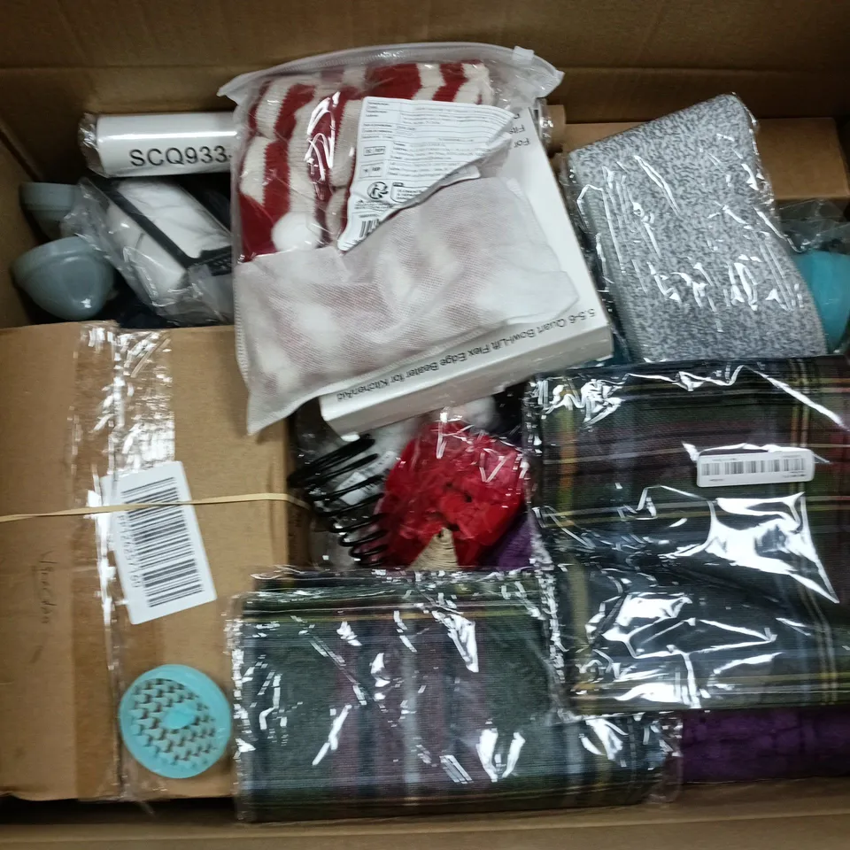 APPROXIMATELY 20 ASSORTED HOUSEHOLD PRODUCTS TO INCLUDE TOWEL BALE, ADIDAS BOXING BANDAGES, KITCHENAID BEATER, ETC