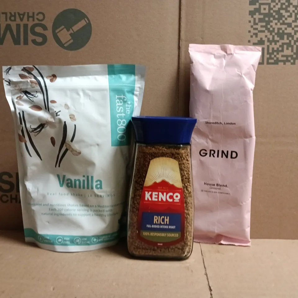 APPROXIMATELY 10 ASSORTED FOOD AND DRINK ITEMS TO INCLUDE KENCO, THE FAST 800, ETC