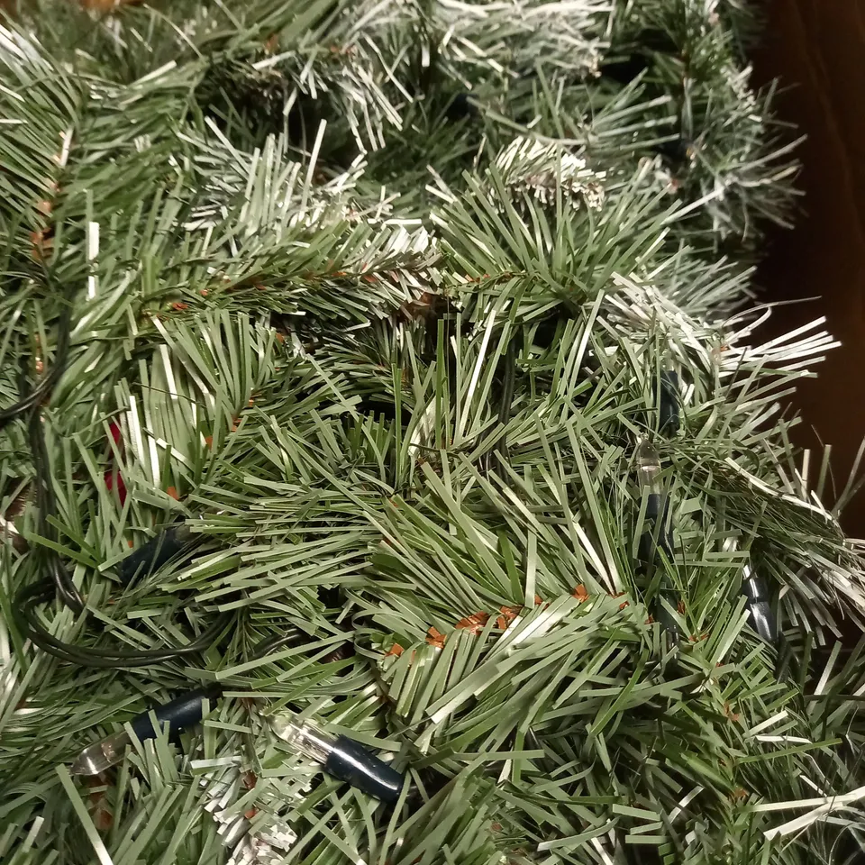 XMAS TREE PRELIT SCANDANAVIAN SPRUCE PINE CONE  COLLECTION ONLY 