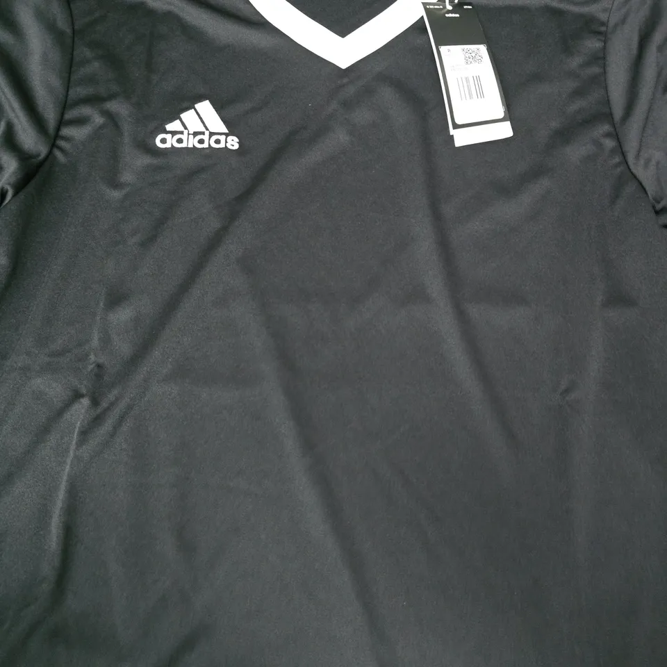 ADIDAS ENTRADA TRAINING T-SHIRT IN BLACK/WHITE SIZE LARGE