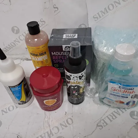 BOX OF ASSORTED HOUSEHOLD ITEMS TOO INCLUDE REPELLENT SPRAY AND DOG SHAMPOO