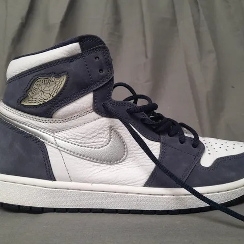PAIR OF NIKE AIR JORDAN SHOES IN NAVY/WHITE/SILVER UK SIZE 9