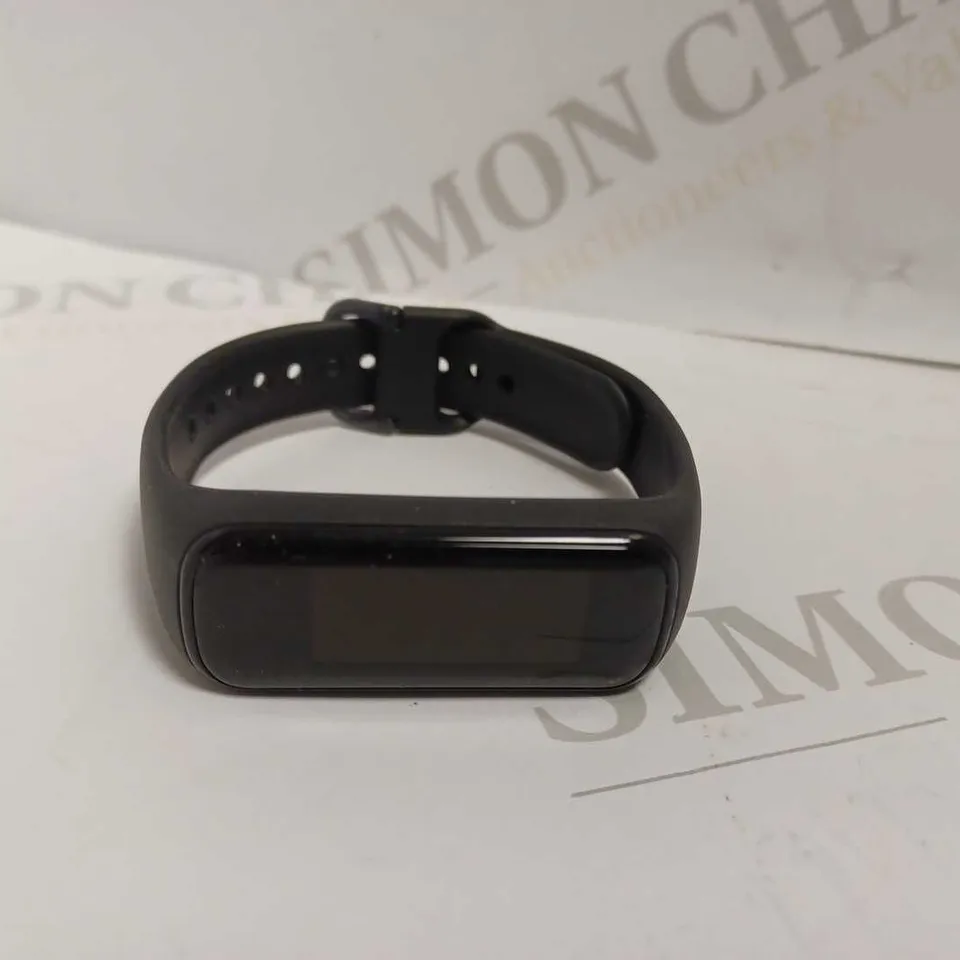 SAMSUNG SM-R220 GALAXY FIT 2 WATCH - BLACK