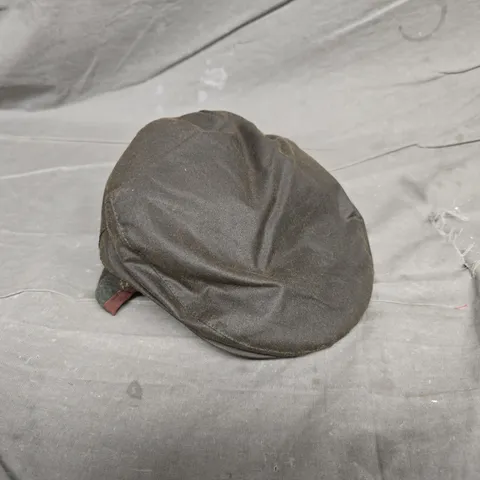 BARBOUR FLAT CAP IN OLIVE 