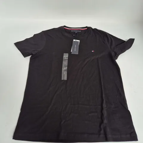 TOMMY HILFIGER BASIC CREWNECK TEE IN BLACK - LARGE