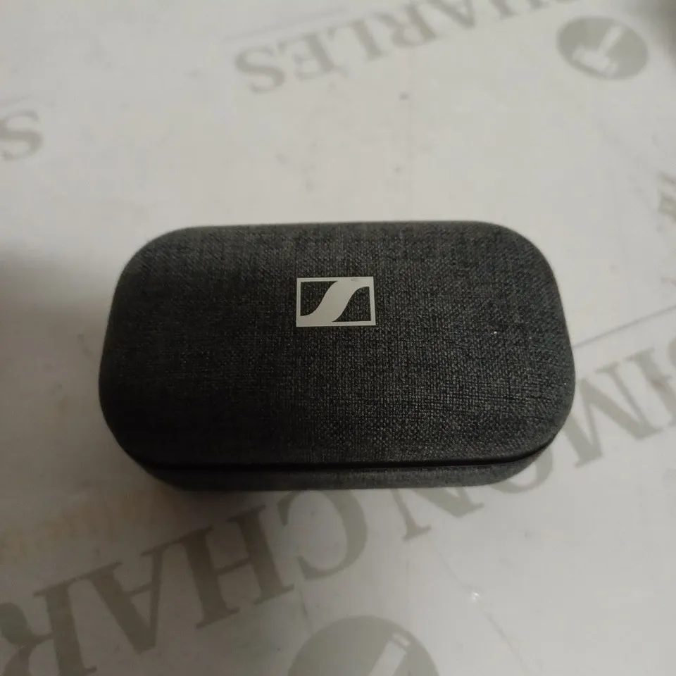 SENNHEISER EARBUDS