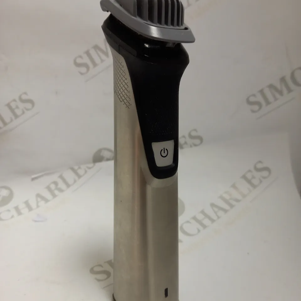 PHILIPS MG7735 RECHARGEABLE ELECTRIC SHAVER 
