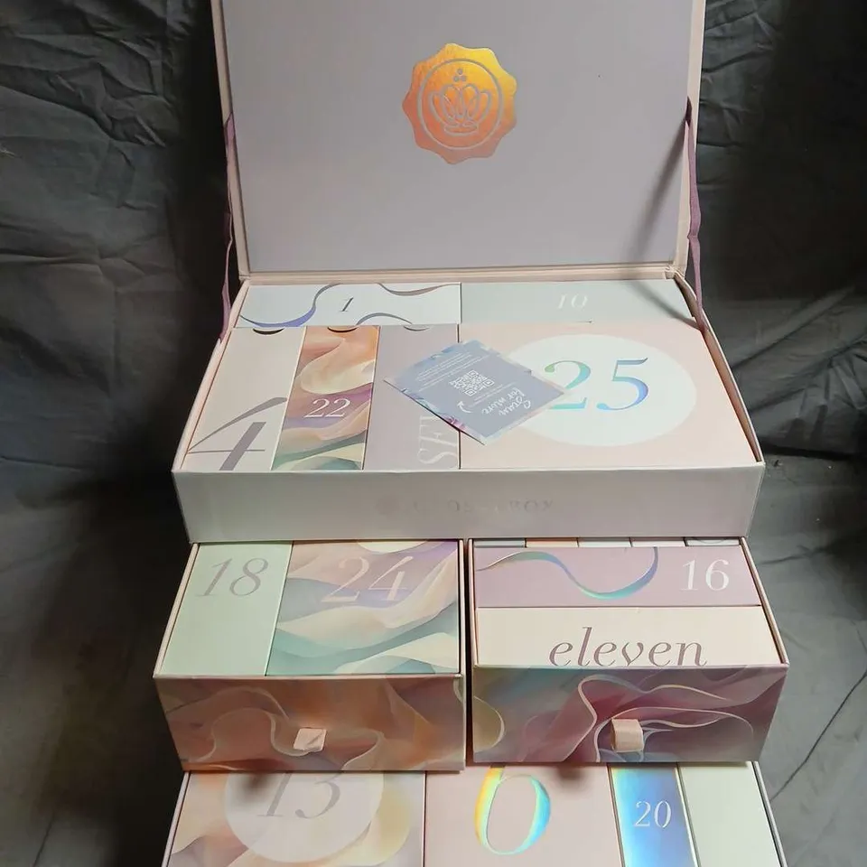 GLOSSYBOX ADVENT CALENDAR – 25 DAYS OF BEAUTY