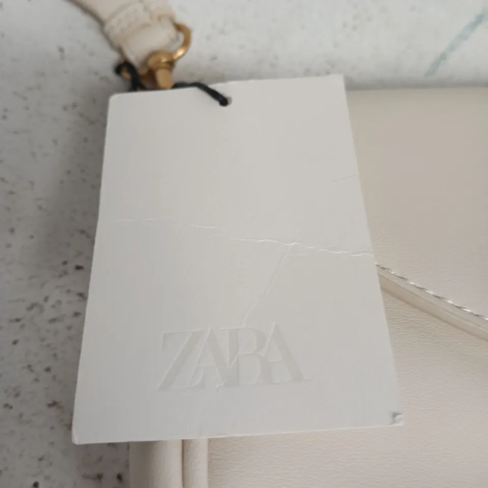 ZARA CREAM CROSSBODY BAG WITH GOLD HARDWARE