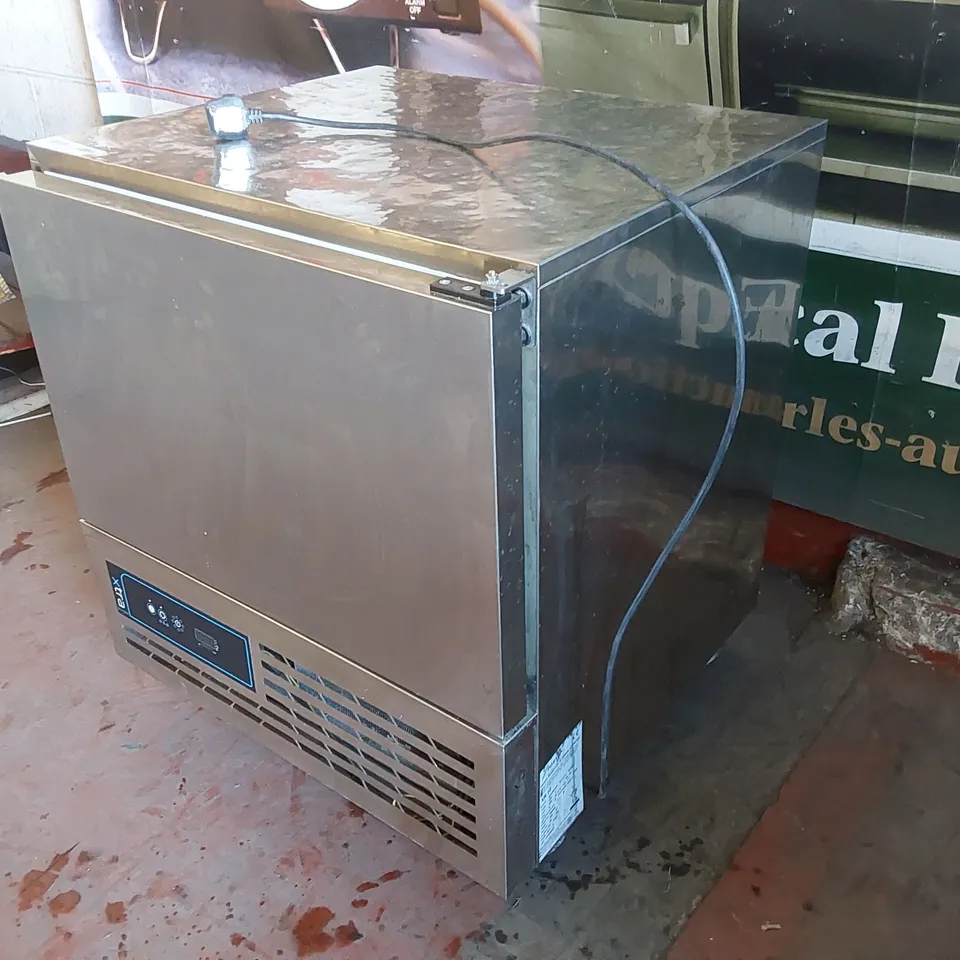 FOSTER XTRA XR10 10KG STAINLESS STEEL REACH-IN MOBILE BLAST CHILLER